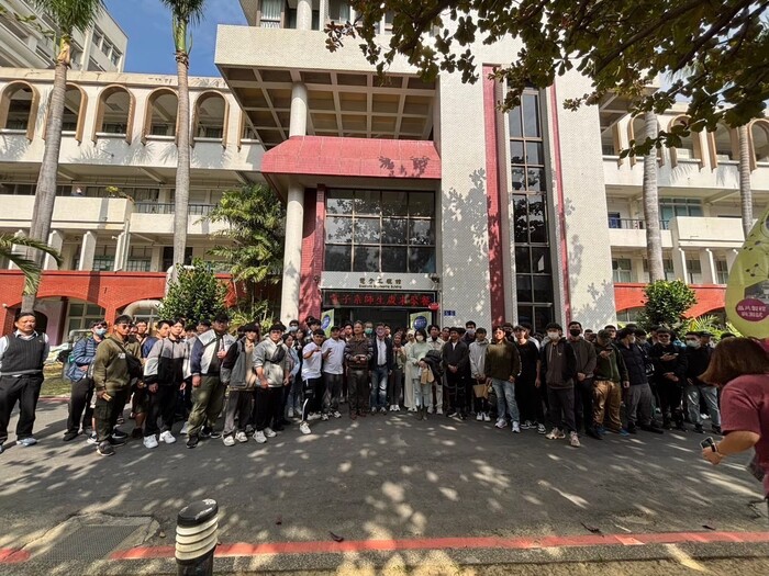 113年電子系歲末師生同樂會圖片