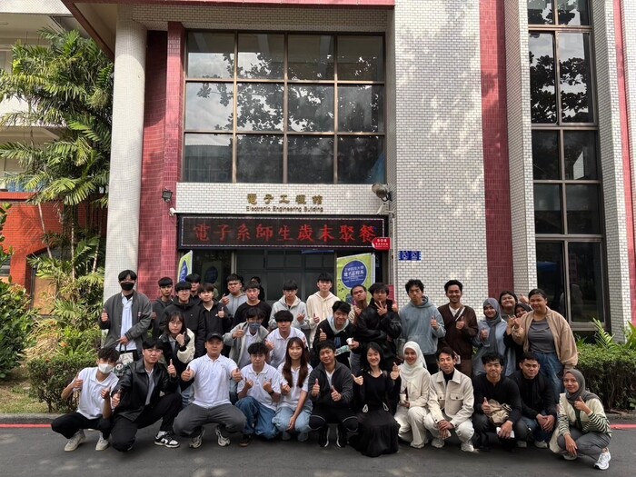 113年電子系歲末師生同樂會圖片