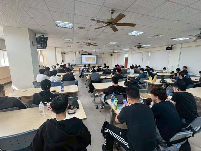 【活動】4/14(二)華泰電子與日月光半導體校外實習媒合說明會圖片