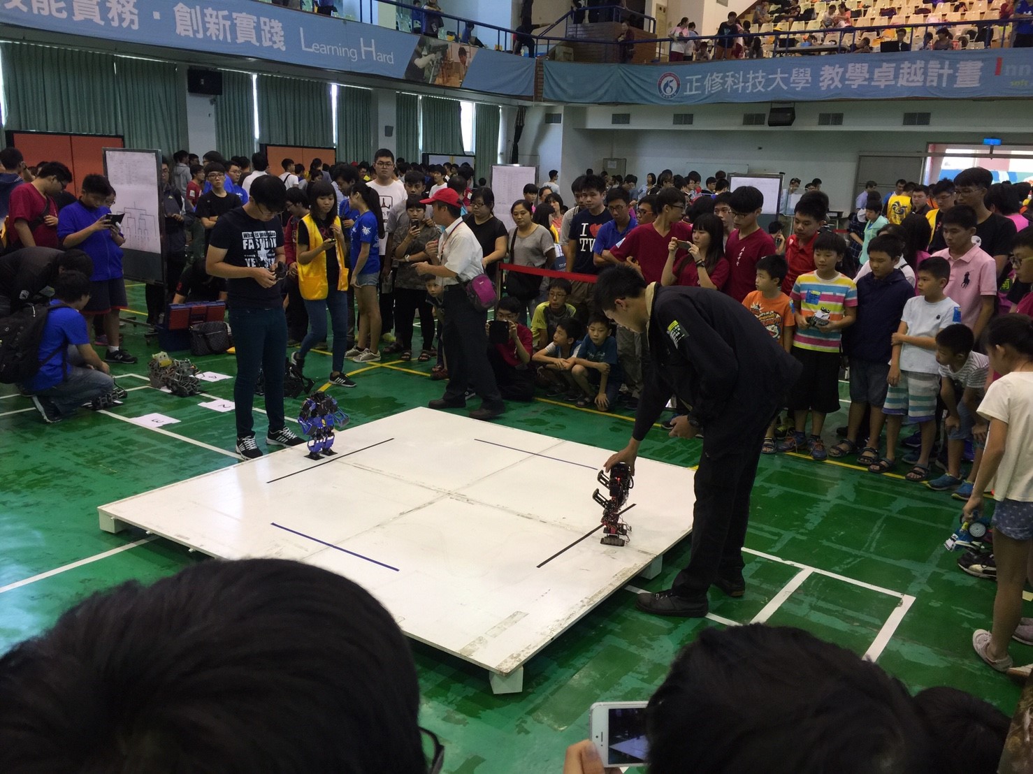 2016.11.05機器人比賽_3728